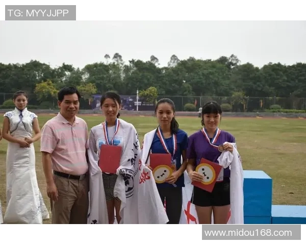 广东外语外贸大学女子足球队勇夺全国冠军展现青春风采